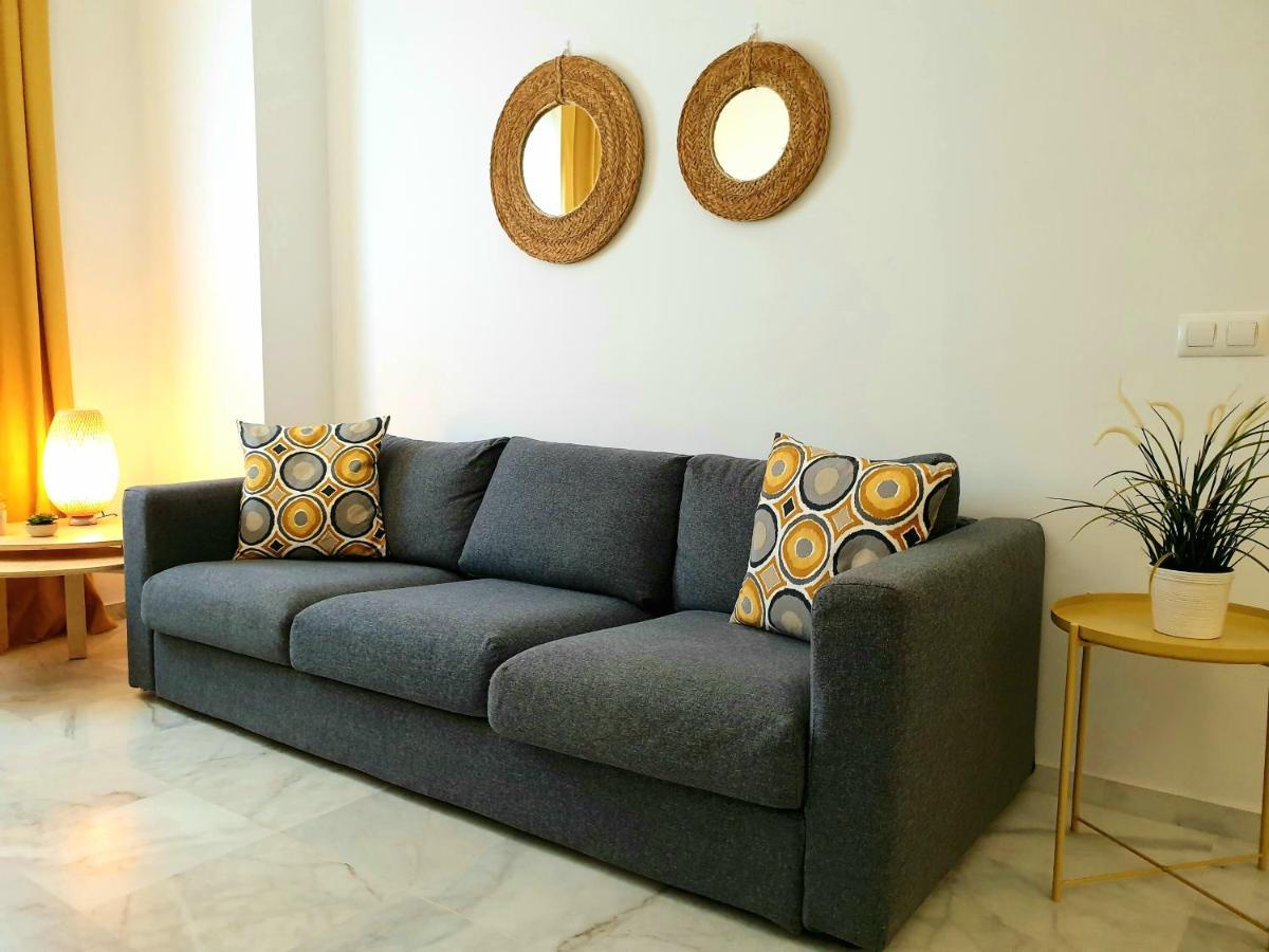 Sherryflat Paralejo 10 - Parking Jerez de la Frontera Bagian luar foto